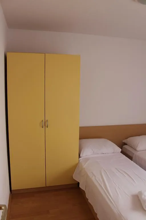 Apartments Mustac Drage Croatie